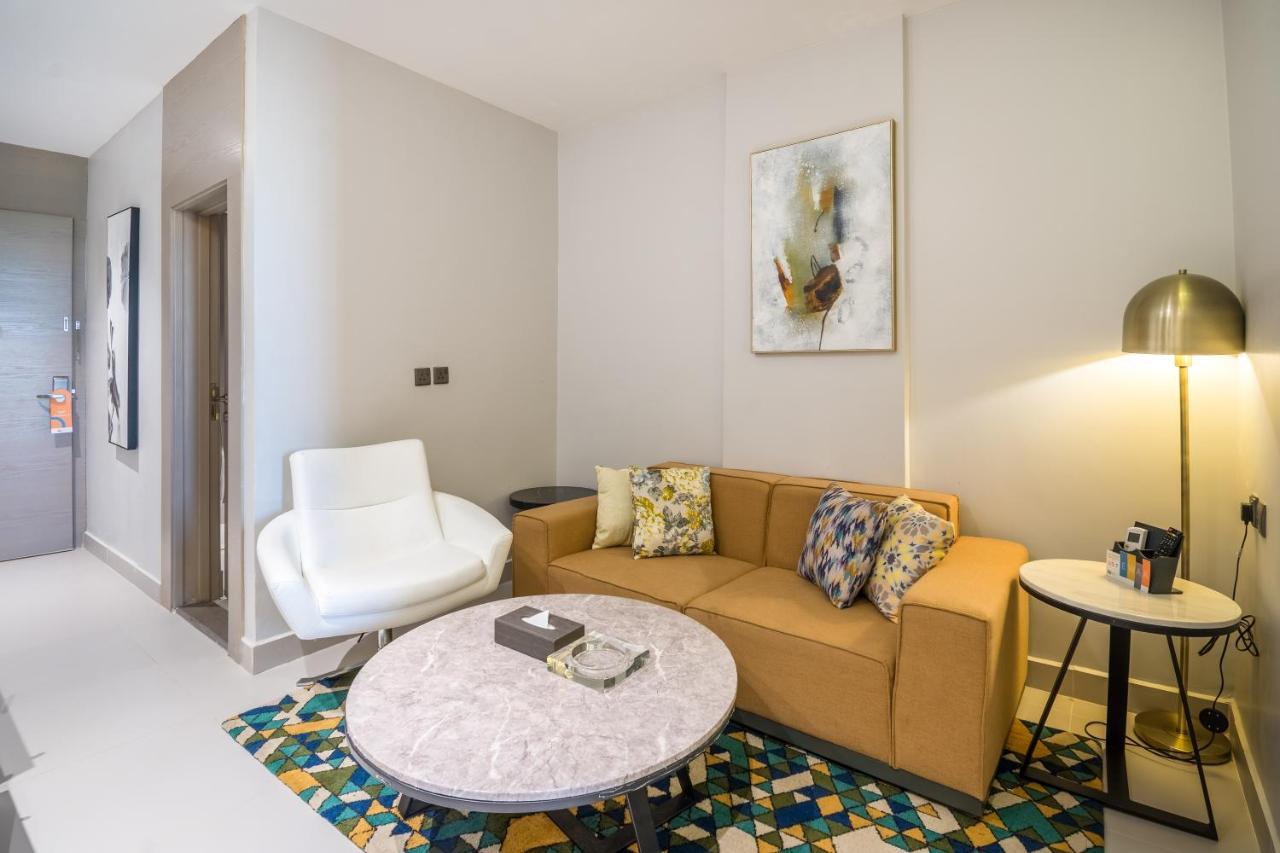 Ewaa Express Hotel - Buraydah 외부 사진